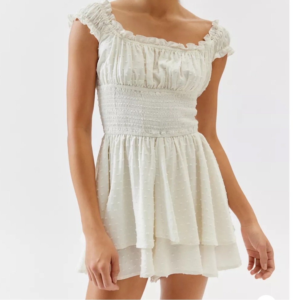 NWT! Urban Outfitters Rosie Romper Ivory w/ Smocked Bodice and Tiered Hem Size L